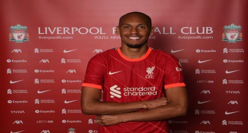 فابينيو: أشعر أنني واحد من أفضل لاعبي الوسط في العالم